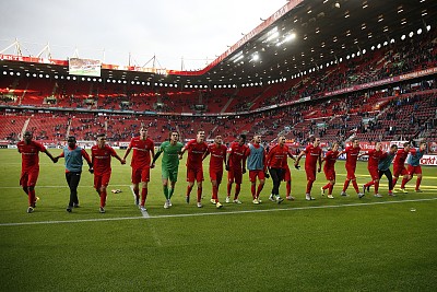 罗达JCvs特温特前瞻 恩格尔斯状态火热