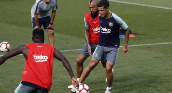 巴塞罗那公布对阵希洪大名单 帕科落选或将离队