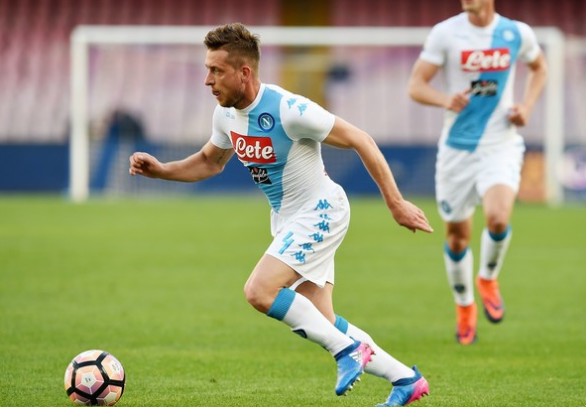 那不勒斯VS尤文图斯 意媒：一月时贾凯里尼险些和皮亚察互换