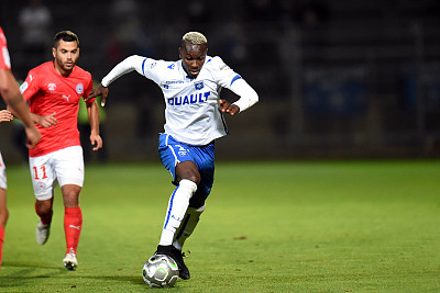 巴黎FCvs欧塞尔前瞻 巴黎FC冲击直升区