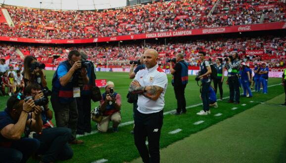 玻利维亚2-0阿根廷 一穷二白？阿根廷足协将分18个月支付桑保利违约金