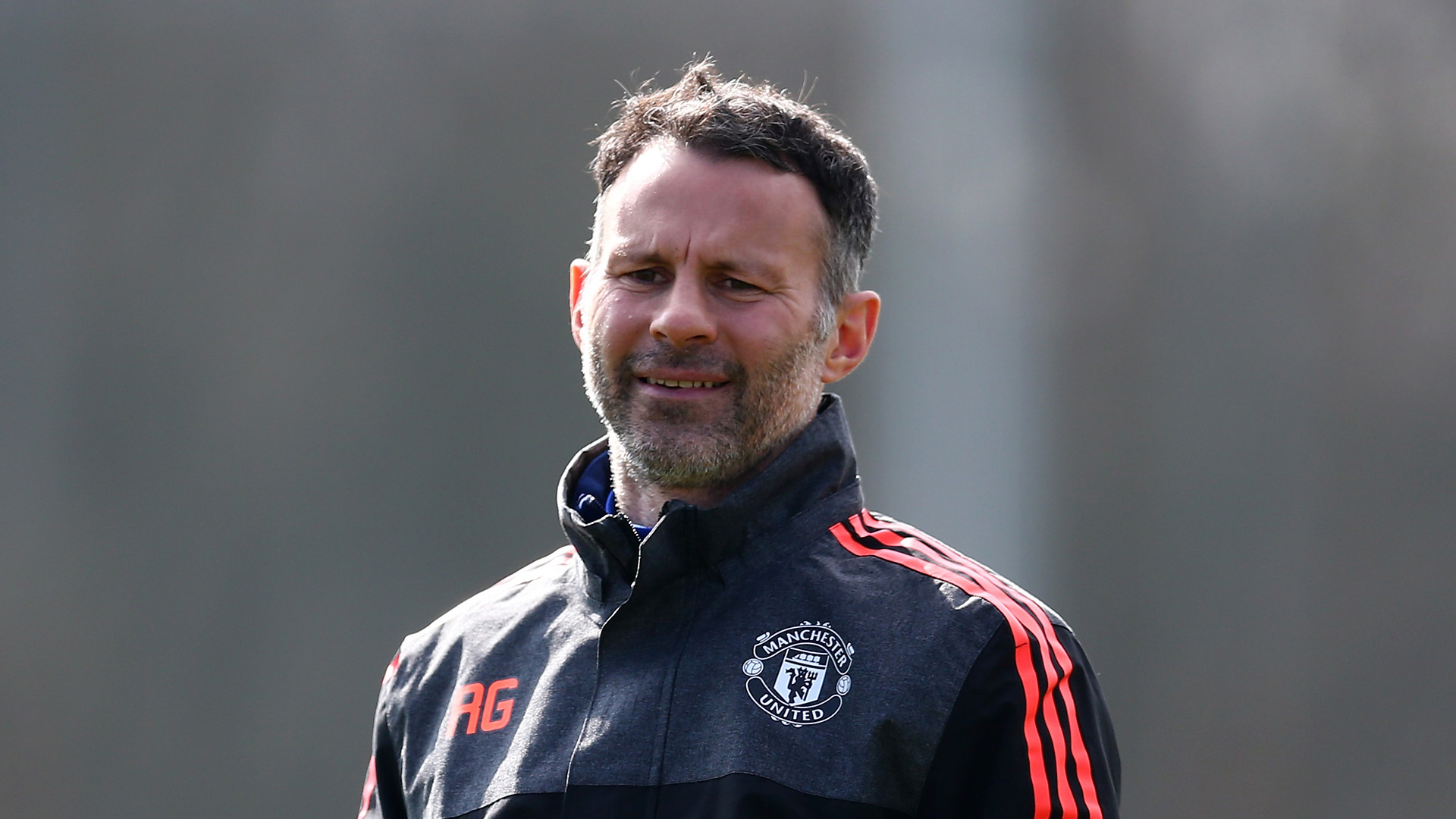 休斯力挺吉格斯：他能胜任威尔士主帅