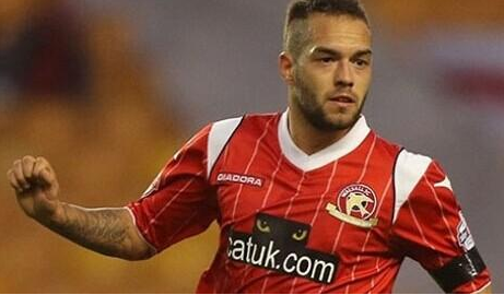 沃尔索尔VS罗奇代尔前瞻:沃尔索尔主场占优,罗奇代尔联赛垫底