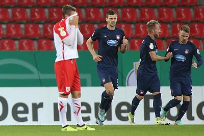 雷根斯堡vs杜伊斯堡前瞻 雷根斯堡三轮不败