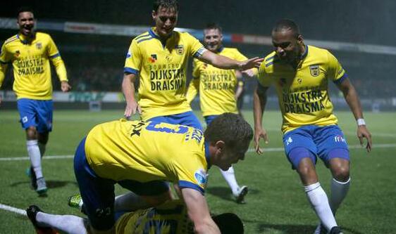 荷乙 坎布尔vs阿尔梅勒城分析:坎布尔交锋优势明显