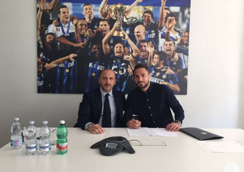 克罗托内VS国米 官方：国米与后卫丹布罗西奥续约至2021年