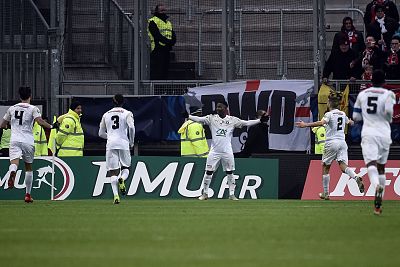 瓦朗谢纳vs格勒诺布尔赛事推荐  格勒诺布尔客场防守糟糕