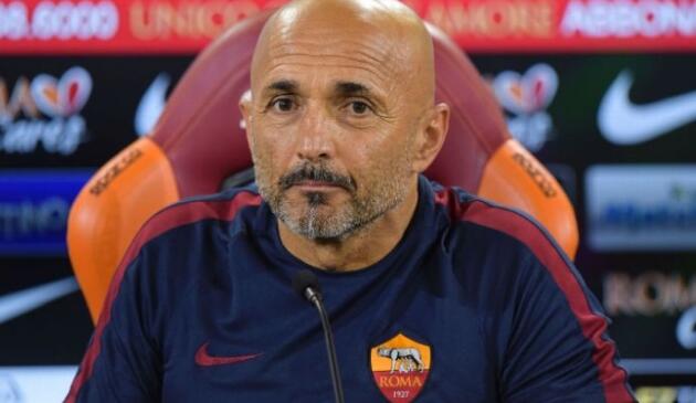 AC米兰VS罗马 斯帕莱蒂：不希望罗马俱乐部退役托蒂的10号球衣