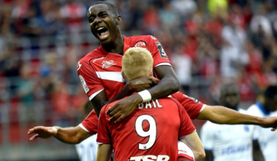 瓦朗谢纳vs洛里昂分析 瓦朗谢纳交锋占优坐和望赢