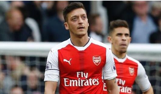 热刺2-0阿森纳 小雷德克纳普：厄齐尔发挥太过糟糕