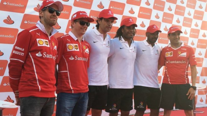 三名法拉利车手塞巴斯蒂安-维特尔，基米-莱科宁，马克-吉尼最近和前足球运动员莫伦特斯，塞纳，卡伦布一起参加了一项商业活动，他们之间还进行了数场2对2的比赛。