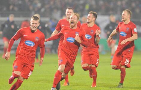 海登海姆VS圣保利分析:海登海姆防线堪称纸糊