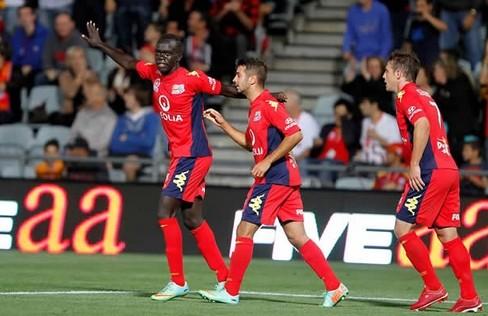 澳足总杯：西悉尼漫步者vs阿德莱德联