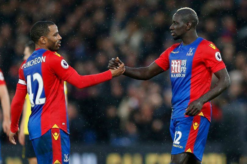 在冬季转会期租借加盟水晶宫，萨科在新东家似乎逐渐找到了昔日的感觉。在他出场的比赛中，水晶宫取得了5胜1平1负的佳绩，球队在后防线上得到了有力的保障。主教练阿勒代斯对这位法国中卫信任有加，他希望在新赛季能够将其继续留在队内。