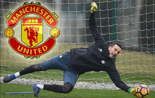 转会流言：传曼联若放走德赫亚，将引进国米门将汉达诺维奇