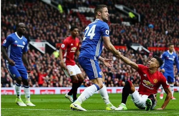 曼联2-0切尔西 卡希尔：扶起林加德只是怕被判点球