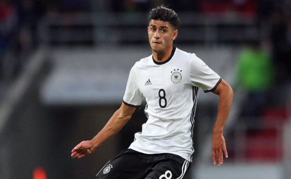 多特官方：达胡德下赛季加盟球队 双方签约5年