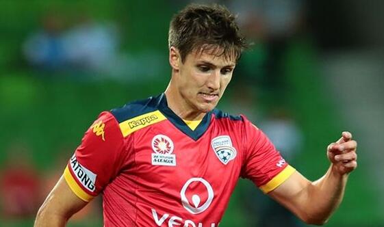 雷根因踝伤将缺席 主教练:要生存下去必须尽快适应