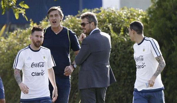 阿根廷VS智利，梅西与足协高层会谈，望球队后勤得到保障