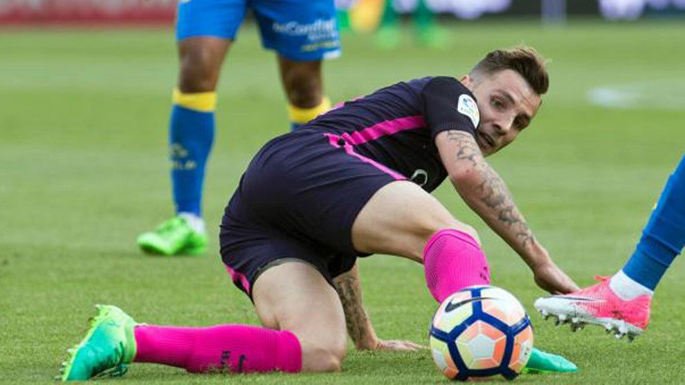 一直有传闻迪涅未来会离开诺坎普，但是他本人在采访中表示巴萨是最好的俱乐部，自己没有任何必要做出改变。