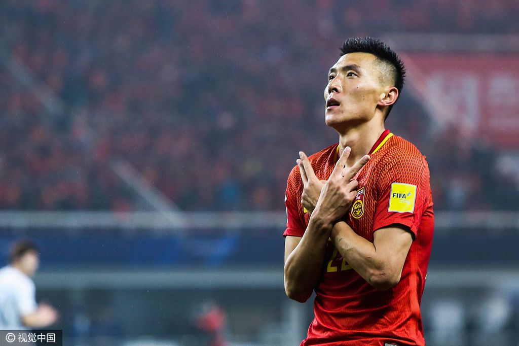 近日，最新一期的国家队世界排名公布，国足相较于上期排名下降了一位，位列世界第82位，依旧排在亚洲第9位。