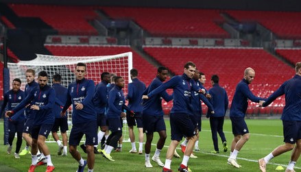 瓦尔韦克vs埃因霍温前瞻 主动状态低迷客队舟车劳累