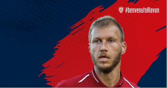 官方：利物浦中卫克拉万加盟卡利亚里