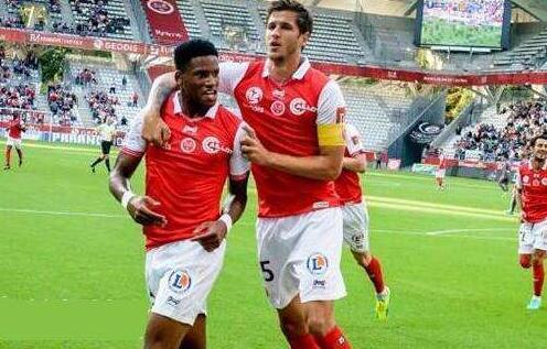 瓦朗谢纳vs兰斯分析 兰斯领跑积分榜将重返法甲赛场