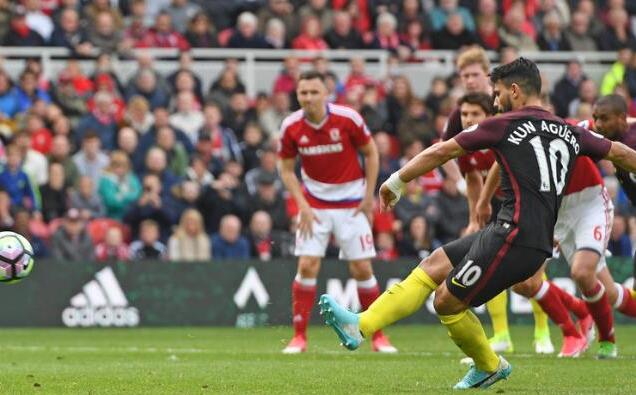 米堡2-2曼城 英媒：布拉沃赛季报销 阿圭罗周一确定伤势