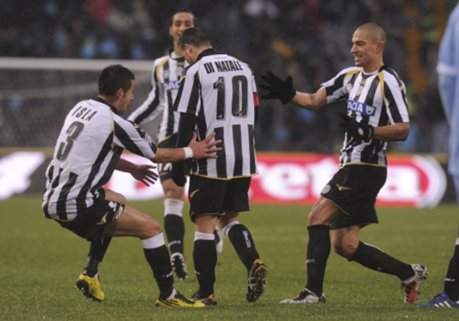 乌迪内斯vs费拉拉SPAL前瞻:主队状态火热，客队2连败