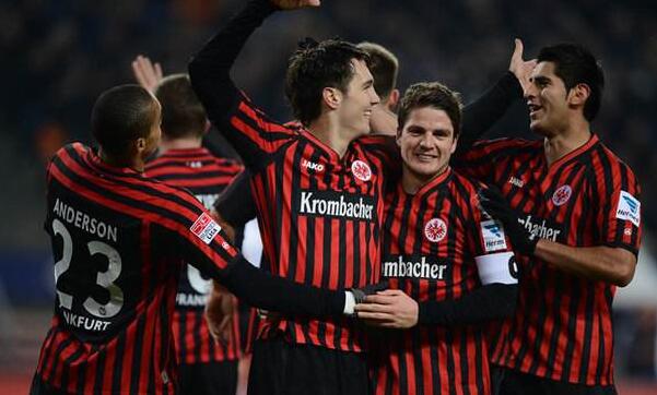 汉堡vs法兰克福分析:汉堡处于劣势,法兰克福守强攻弱