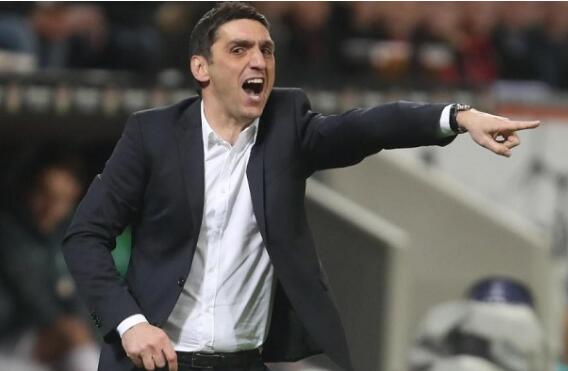 勒沃库森VS沙尔克04 德媒：勒沃库森决定赛季后不和现主帅合作