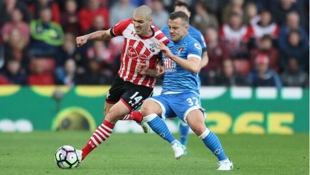 北京时间周三凌晨的英超比赛，切尔西将在主场迎战南安普顿。本场比赛，圣徒25岁的中场罗梅乌将结束禁赛两场的处罚，到时它会在斯坦福桥面对旧主。