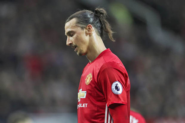 曼联1-1伯恩茅斯，伊布：未能赢球责任全在我