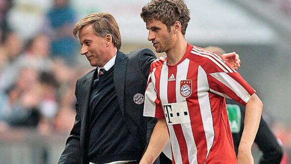 沃尔夫斯堡VS拜仁 容克尔回忆自己将托马斯-穆勒提拔至一线队的故事