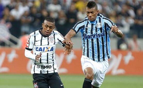 科林蒂安VS格雷米奥:巴甲榜首大战来袭科林蒂安格雷米奥火星撞地球