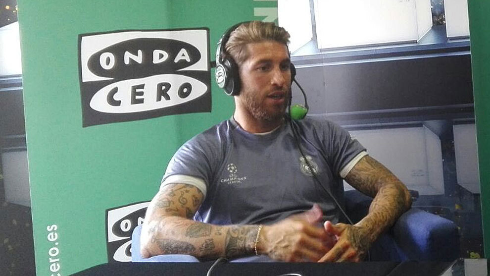 日前，皇马队长塞尔吉奥-拉莫斯接受了西班牙零点电台《El Transistor》节目的采访，在节目中他谈到了欧冠决赛以及和全队的关系。