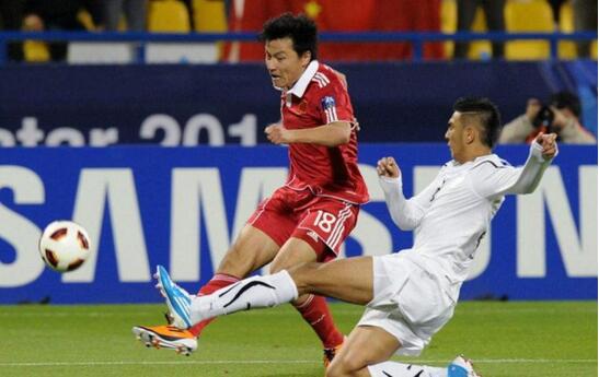 中国男足VS乌兹别克斯坦:主场众志成城期待奇迹