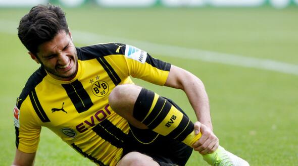 门兴2-3多特蒙德 德媒：沙欣遭遇韧带撕裂 赛季可能报销