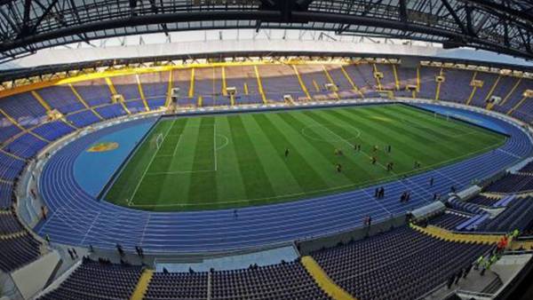 矿工和塞尔塔的比赛将会在哈尔科夫的金属工人球场进行，除了0度左右的天气寒冷之外，更为糟糕的是近日哈尔科夫连降雨雪，球场的天然草坪也受到了影响，这对于擅长地面进攻的塞尔塔来说影响更大。