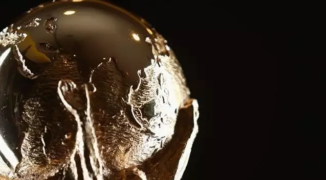 北京时间3月30日深夜，国际足联官方公布推荐的2026年世界杯各大洲名额分配方案，其中亚洲将获得8个直接晋级名额。该方案还未最终敲定，将于5月9日的国际足联大会上由全体成员表决决定。