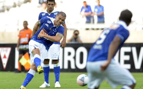 克鲁塞罗vs巴拉纳竞技分析:巴拉纳竞技客场作战劣势明显