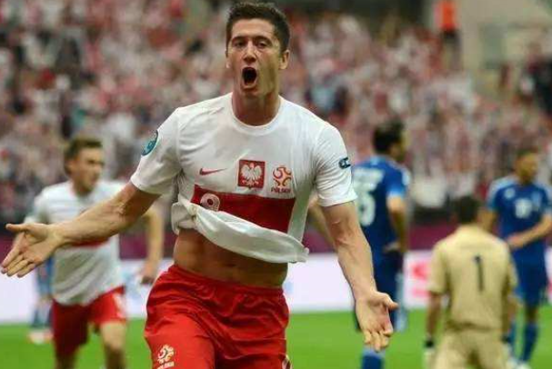 波兰VS黑山前瞻 莱万能否拿下预选赛金靴？