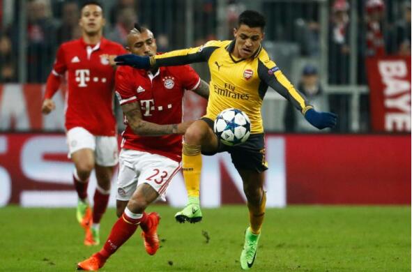 拜仁4-1弗赖堡 比达尔：希望大腿能够来到拜仁和自己团聚