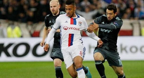 阿森纳VS埃弗顿 英媒：阿森纳有意收购里昂中场托利索