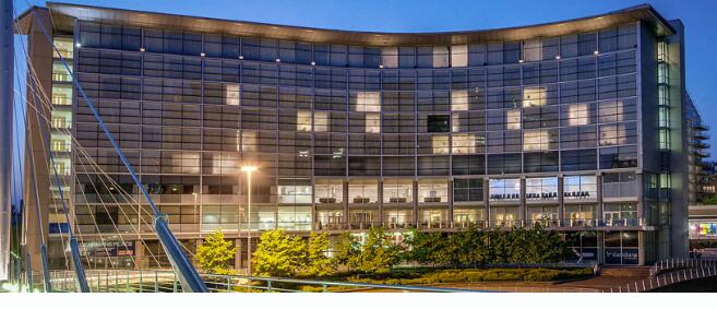 曼城VS曼联 加强安保 警方加大穆里尼奥下榻酒店安保力度