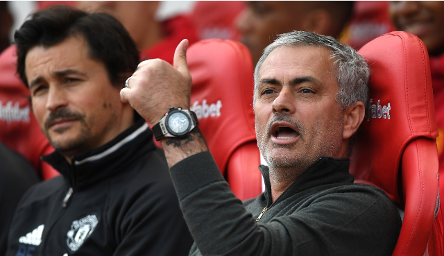 桑德兰0-3曼联 穆里尼奥：换下卢克-肖是为了保护他