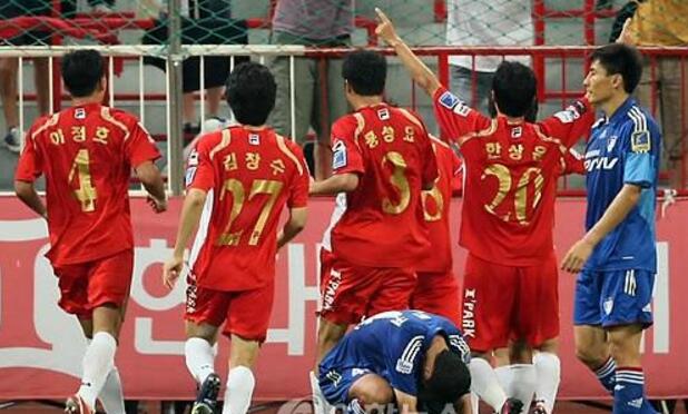 釜山偶像vs水原三星:釜山偶像进攻端不够稳,水原三星此役志在必得