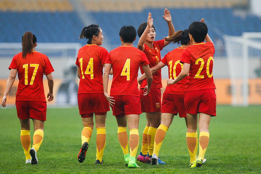 北京时间4月6日16时，中国女足在昆山市体育中心体育场进行一场热身赛，对手是克罗地亚女足。最终中国女足以2比0获胜！