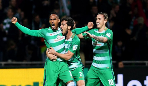 云达不莱梅3-0沙尔克，不莱梅近7场6胜1平排名接近欧战区